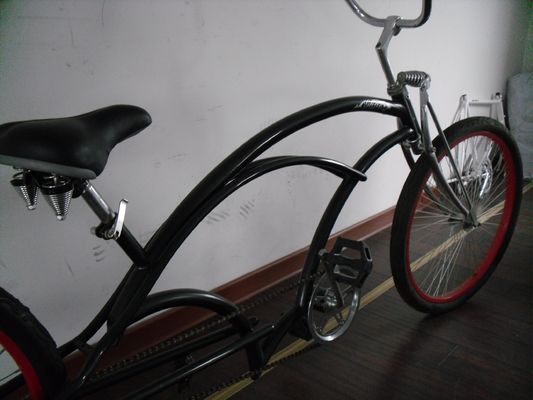 26-дюймовый велосипед в стиле Chopper Beach Cruiser с стальной вилкой и грузоподъемностью 150 кг.