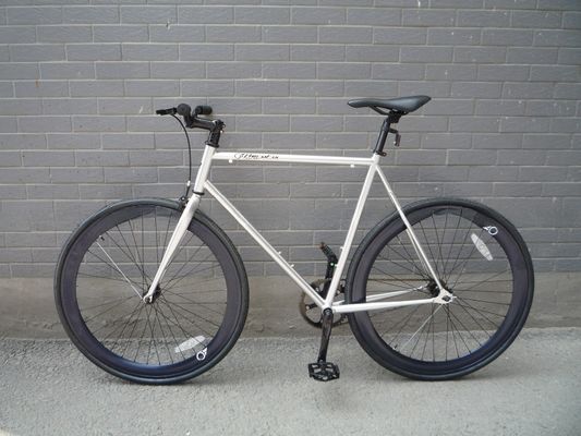 CE-одобрение Цветная фиксированная шина для велосипедов 700*23C/25C/28C KENDA Rim Material Aluminum