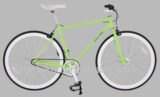 Велосипед с фиксированным приводом и стальным вилкой от Leading Bike.