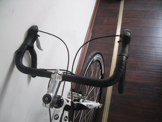 120 кг грузоподъемности CE Алюминиевая рама Соревнования Shimano 24S Дорожный велосипед для горячей продажи